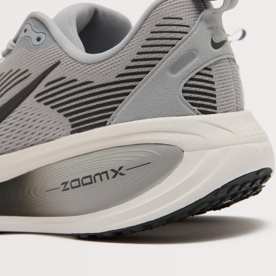 Men’s Vomero 18 Road Running Shoes