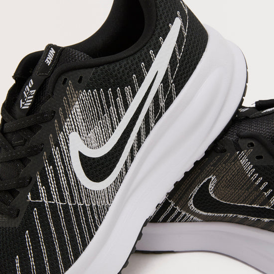 Men's Run Defy Road Running Shoe