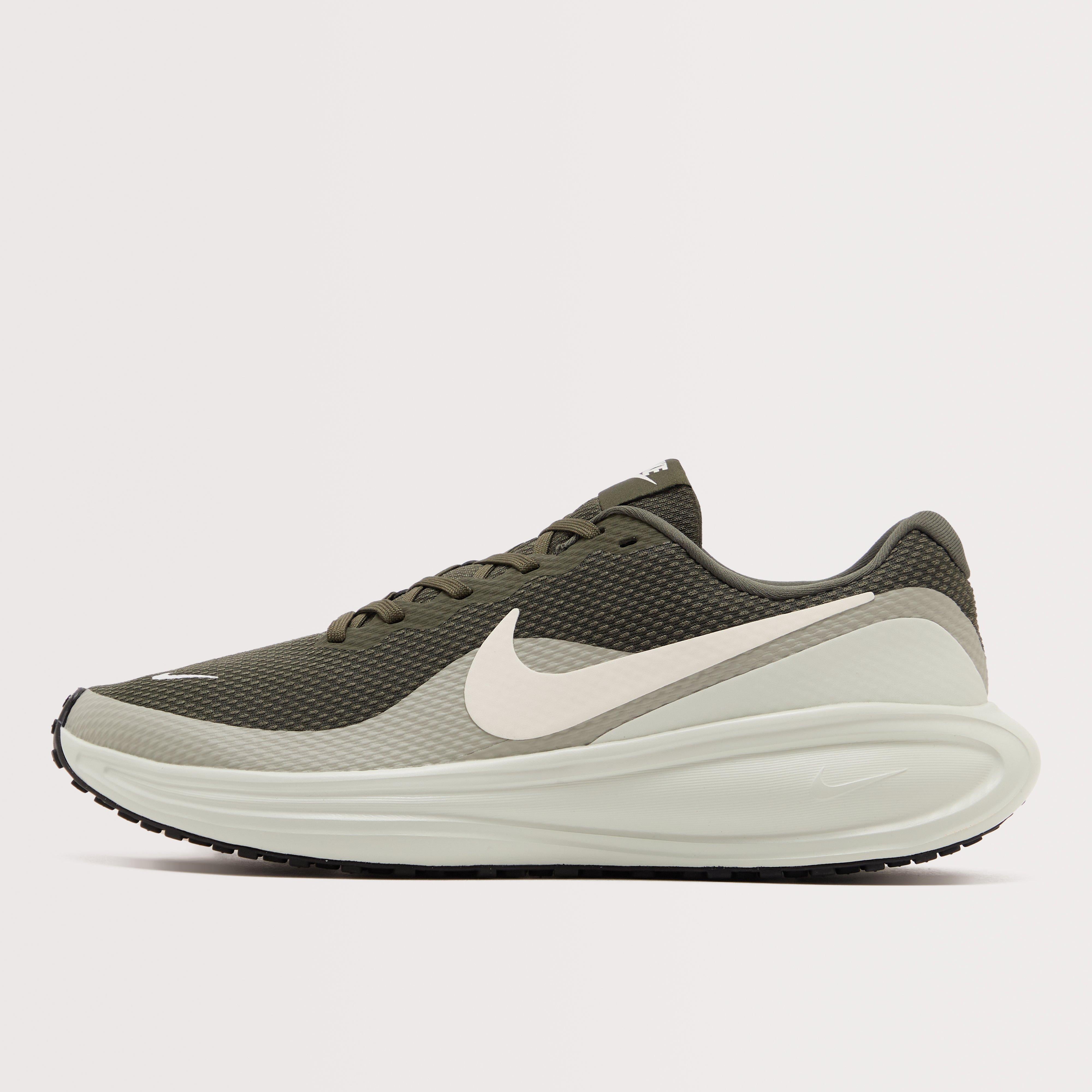 Men's Revolution 8 Road Running Shoes