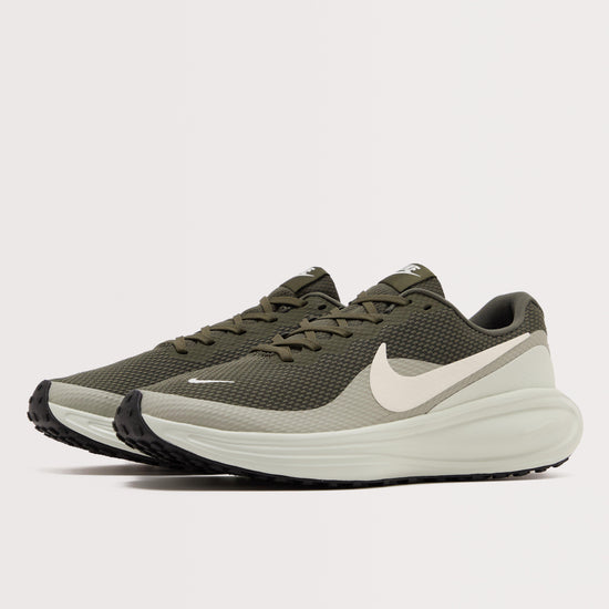 Men's Revolution 8 Road Running Shoes