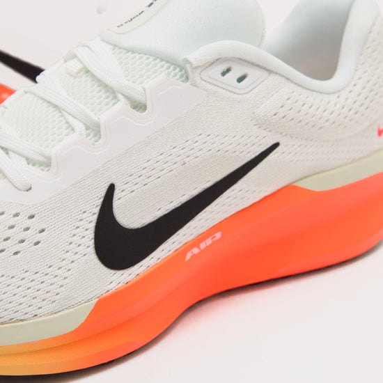 Men’s Winflo 11 Road Running Shoes