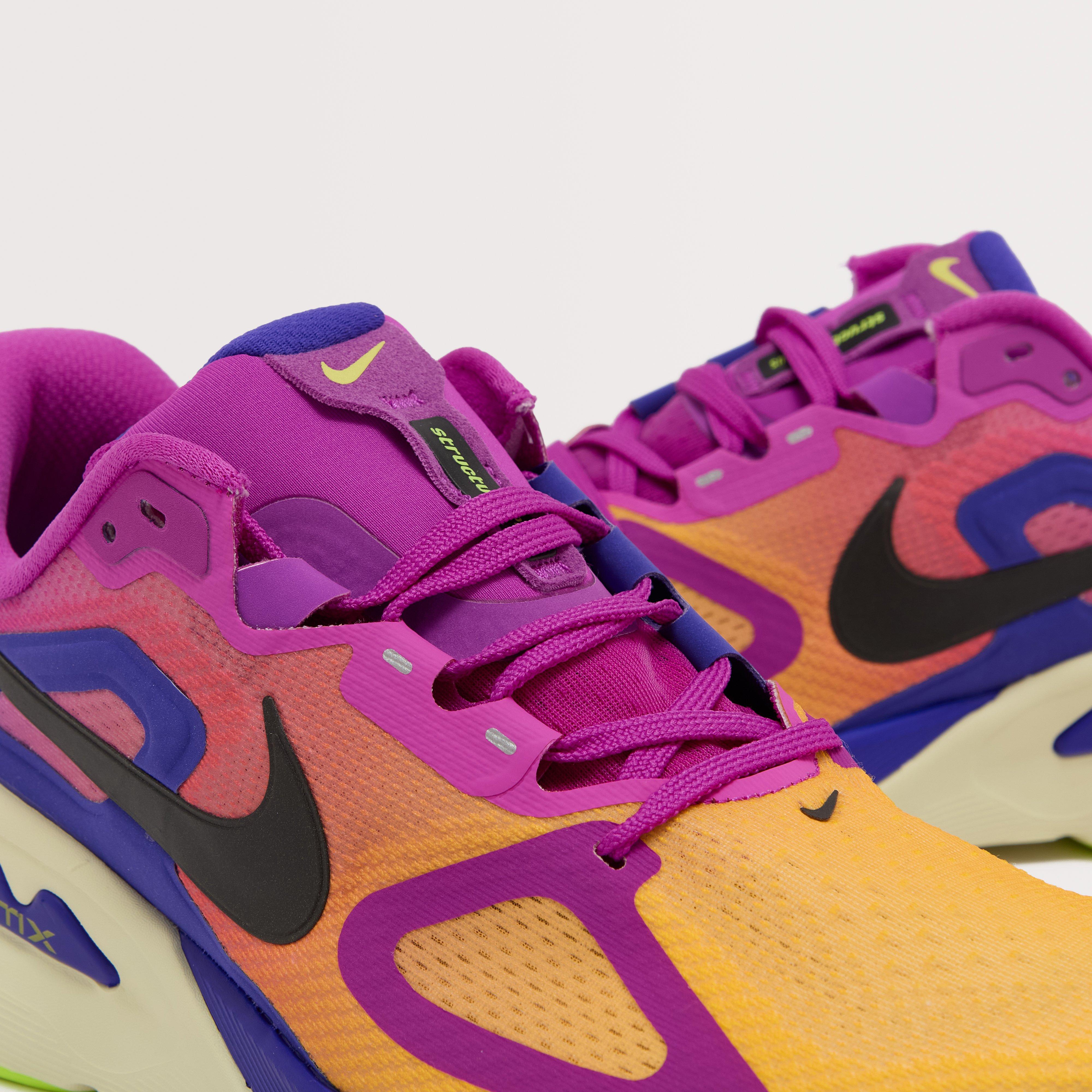 Men’s Structure Plus Road Running Shoe