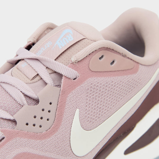 Women's Structure 26 Road Running Shoe