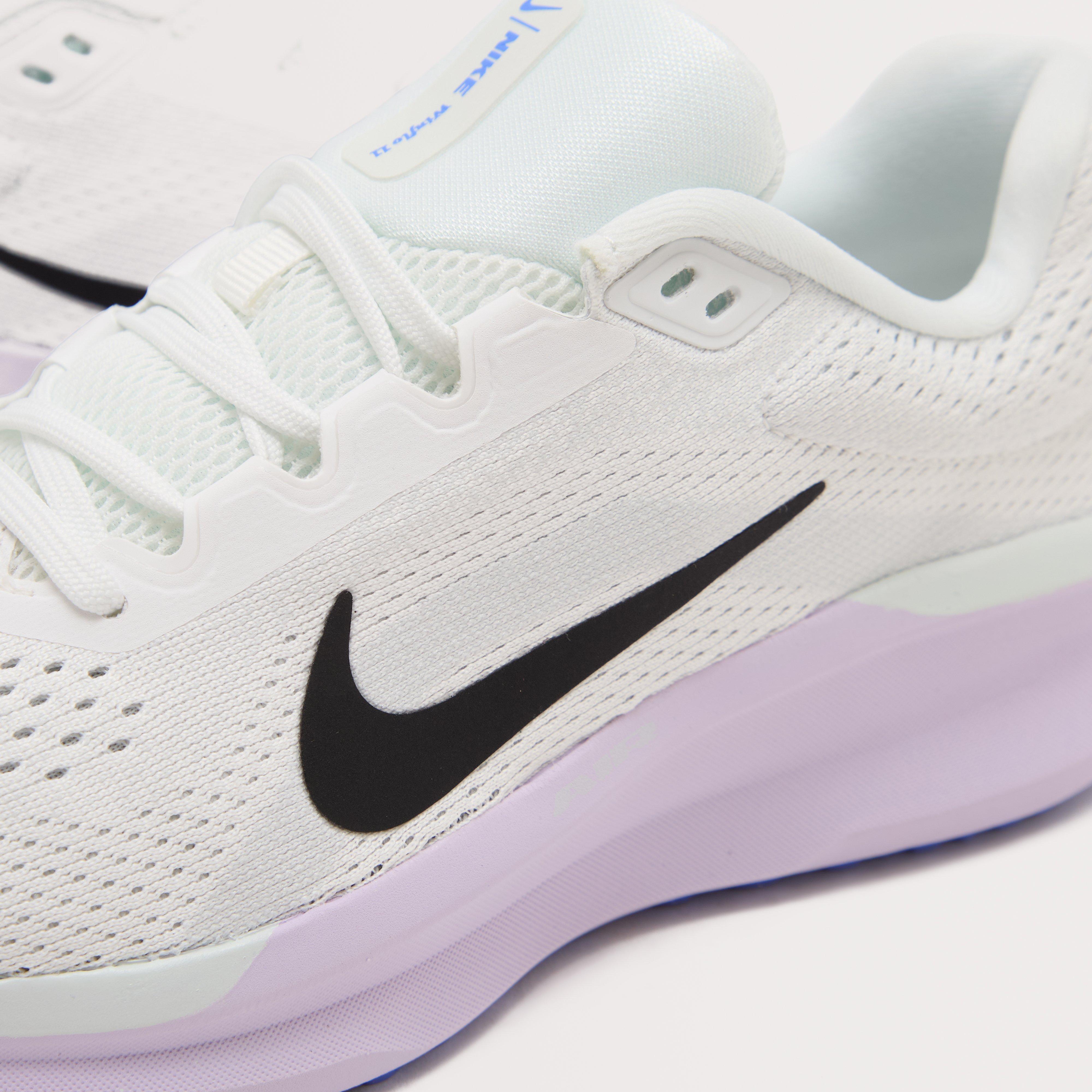 Women’s Winflo 11 Road Running Shoes