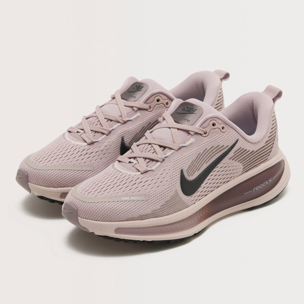 Older Kids’ Vomero 18 Road Running Shoes