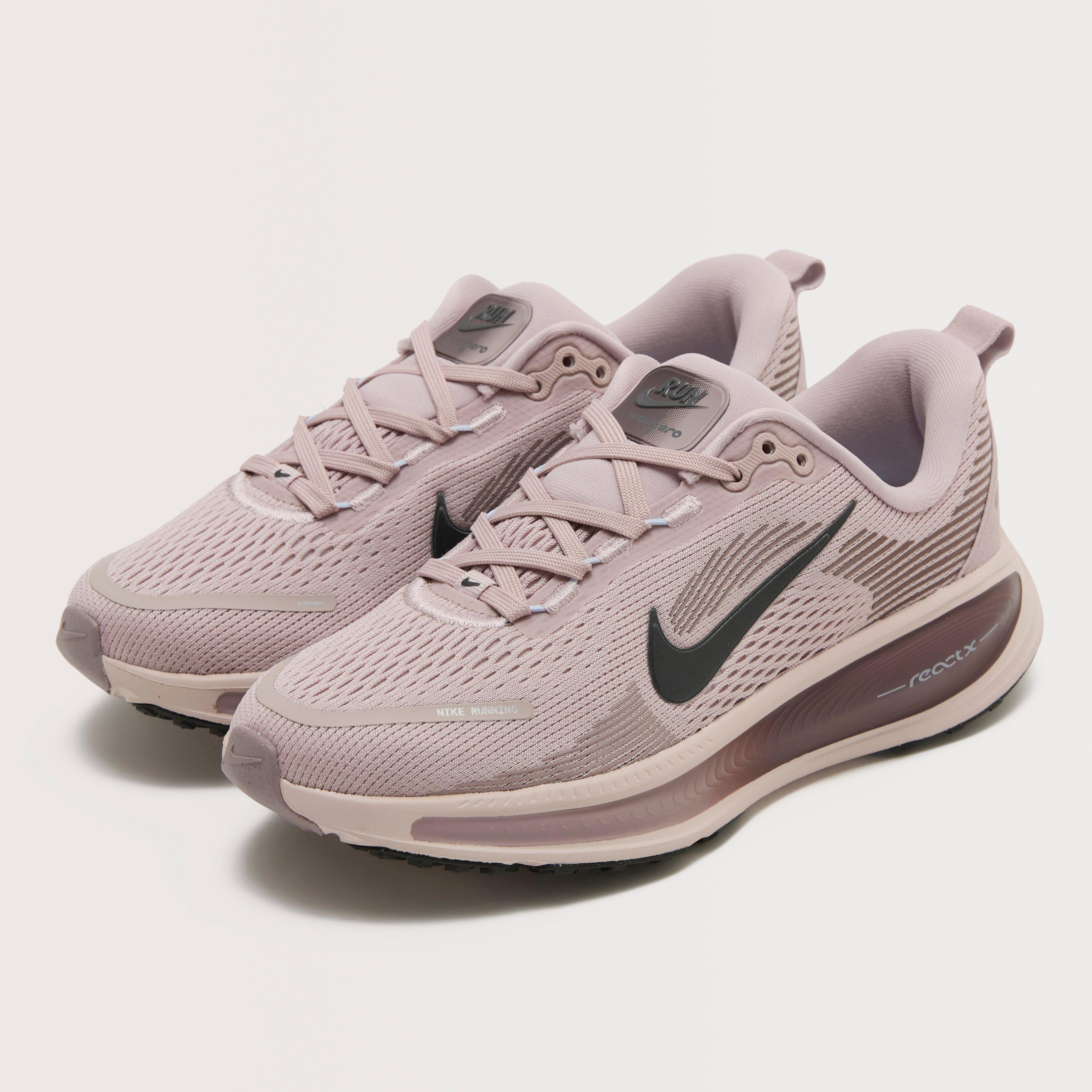 Older Kids’ Vomero 18 Road Running Shoes