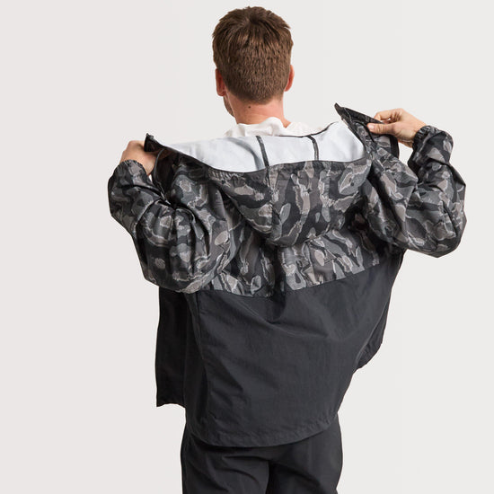 Men's Spire Valley™ Hooded Windbreaker