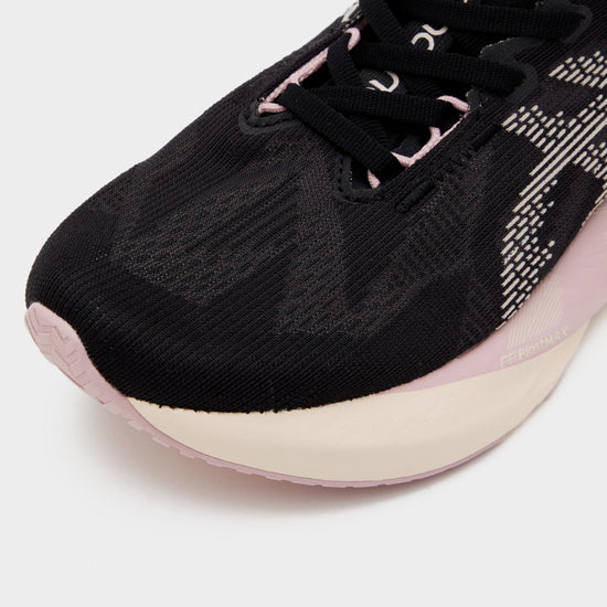 Women’s Novablast™ 5 Running Shoes