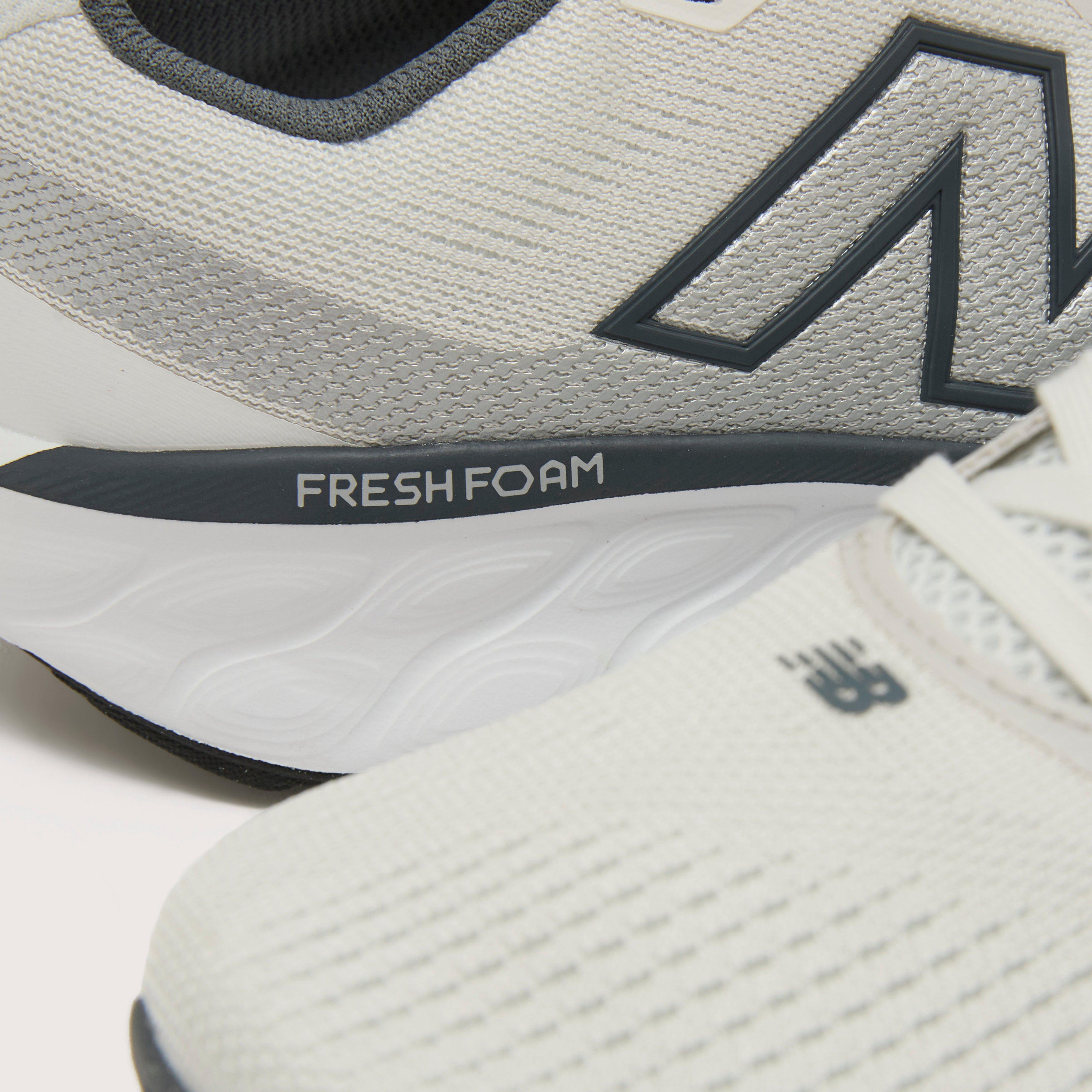 Men's Fresh Foam 520 V9 Running Shoes