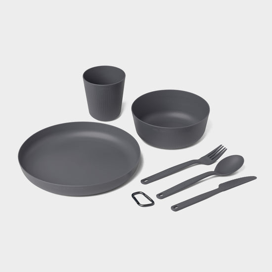 6 piece Dinnerware Set