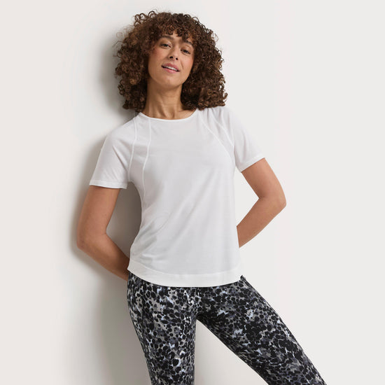 Women's Breathe Easy Round Neck T-Shirt