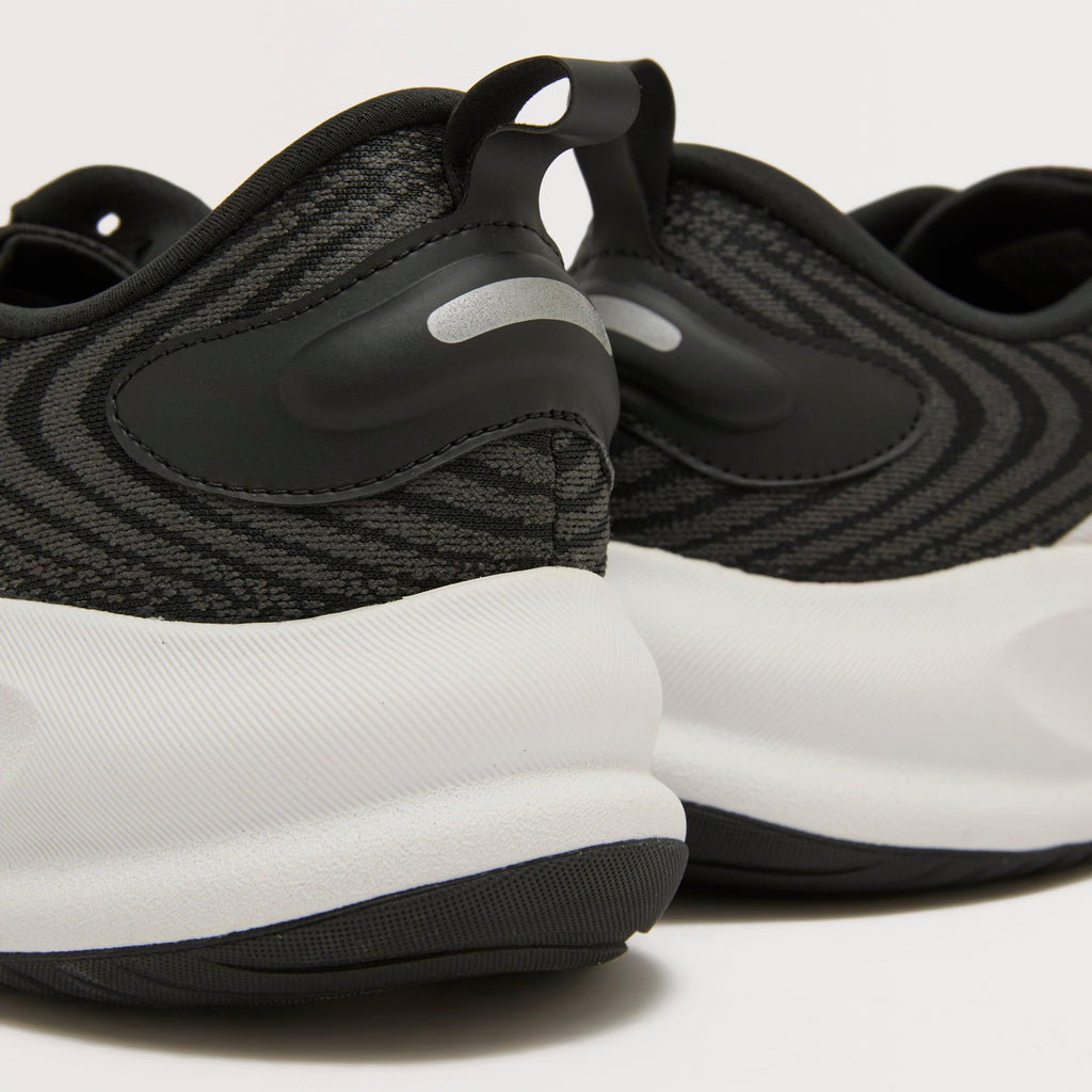 Men’s Supernova Ease Running Shoes