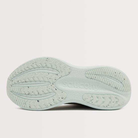 Men’s Triumph 23 Running Shoe