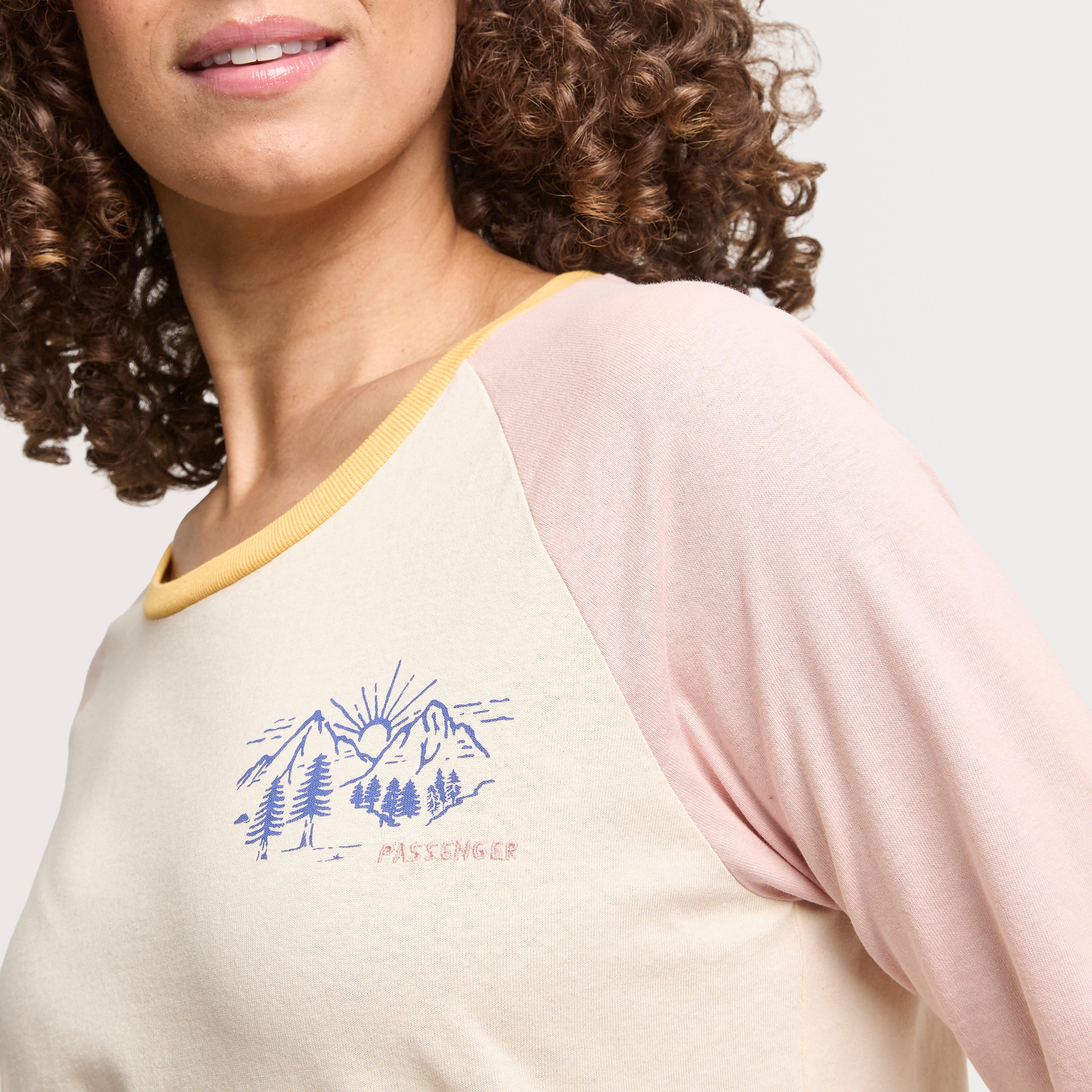 Women’s Riser Long Sleeve T-Shirt