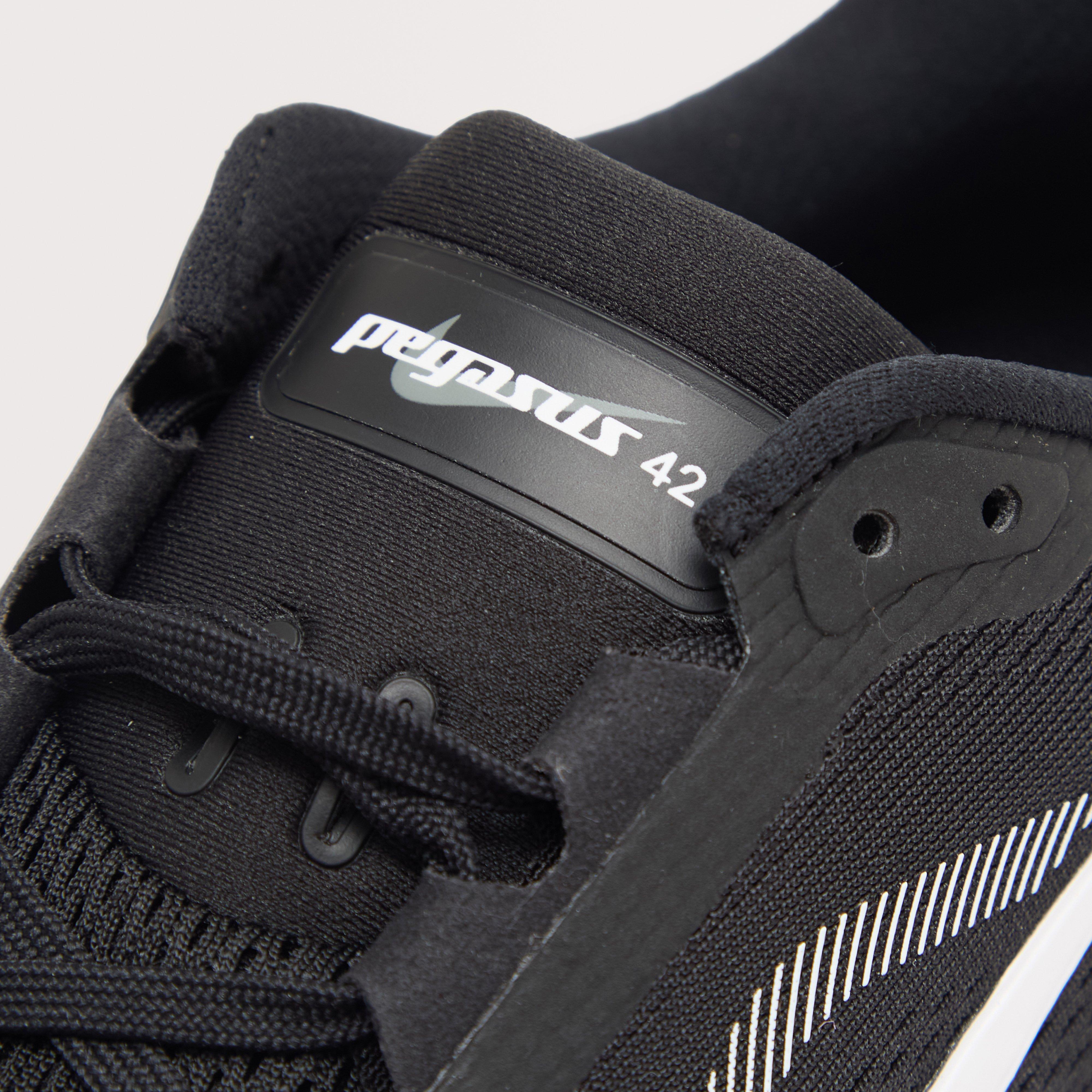 Men’s Pegasus 42 Performance Running Shoes