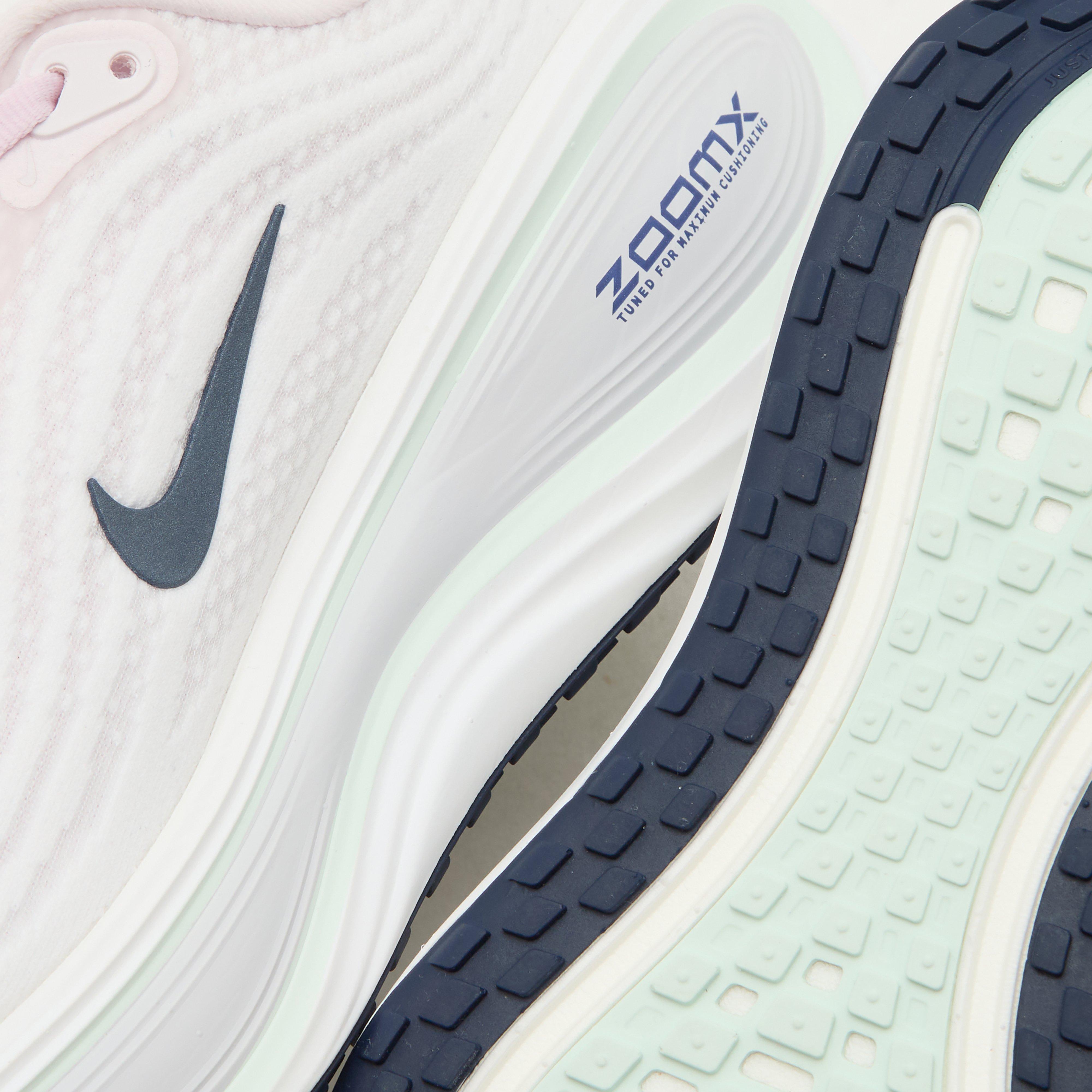 Women’s Vomero Plus Road Running Shoe