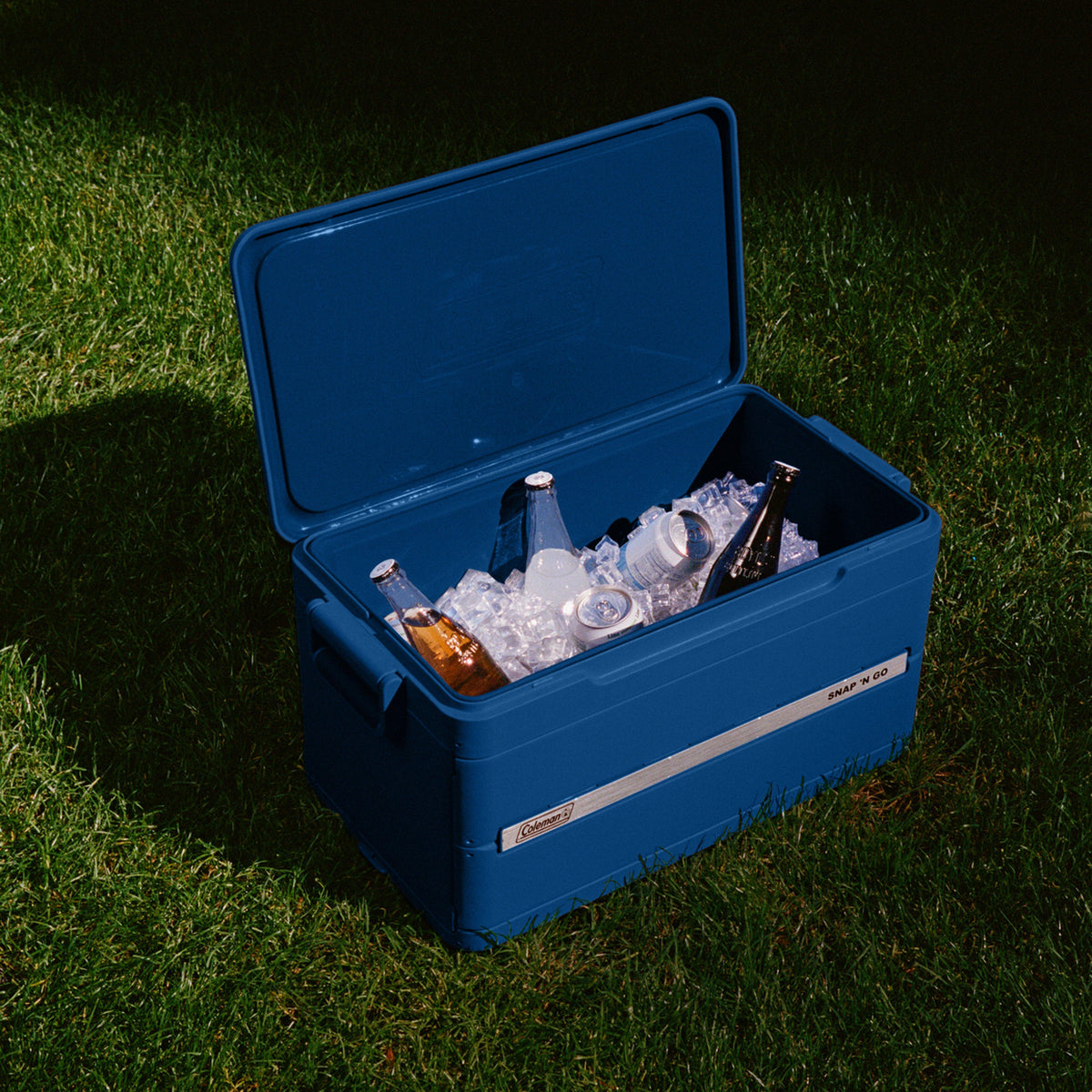 Snap N Go Collapsible Cool Box 45QT