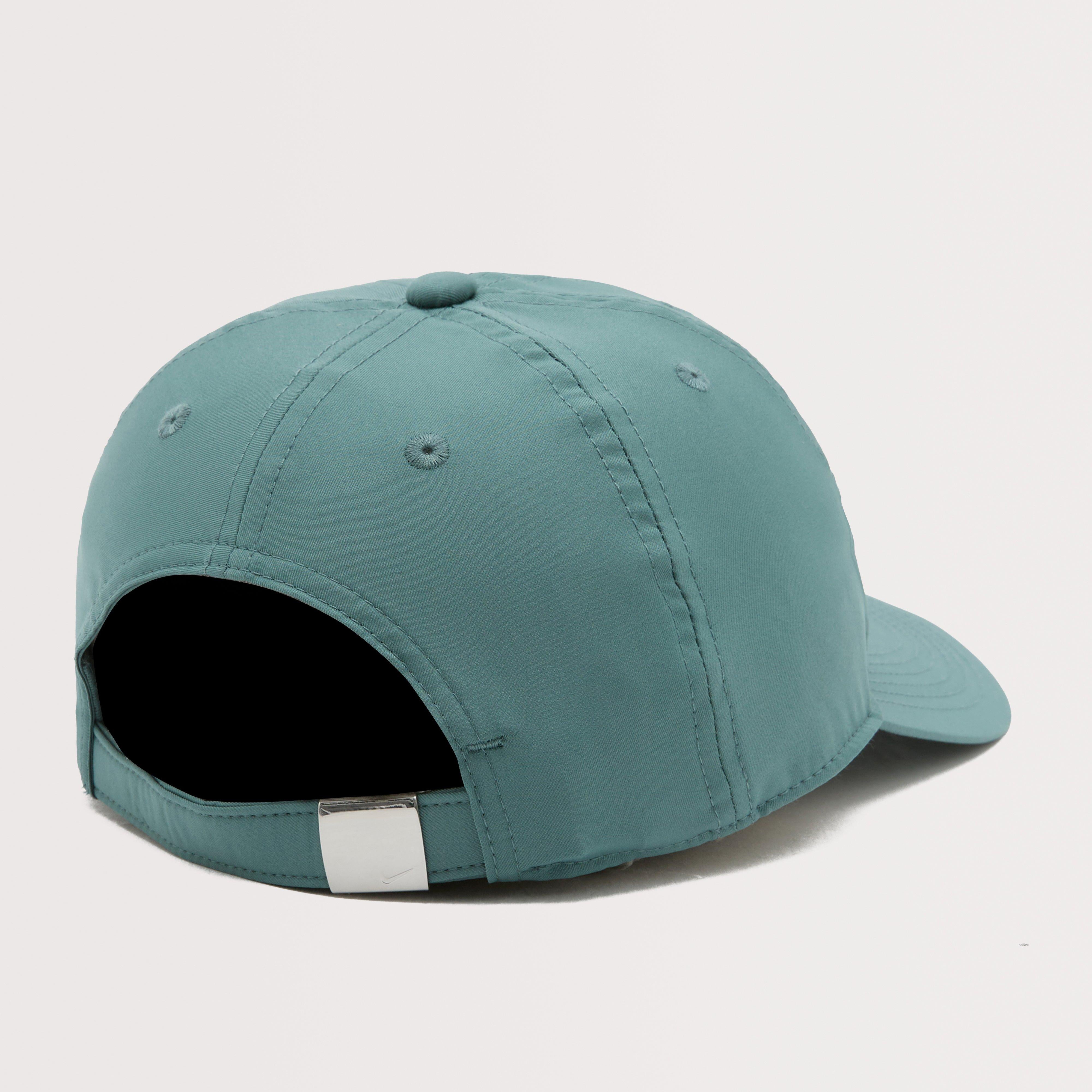 Kids' Dri-FIT Club Metal Swoosh Cap
