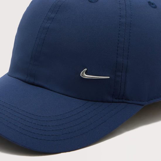 Kids' Dri-FIT Club Metal Swoosh Cap