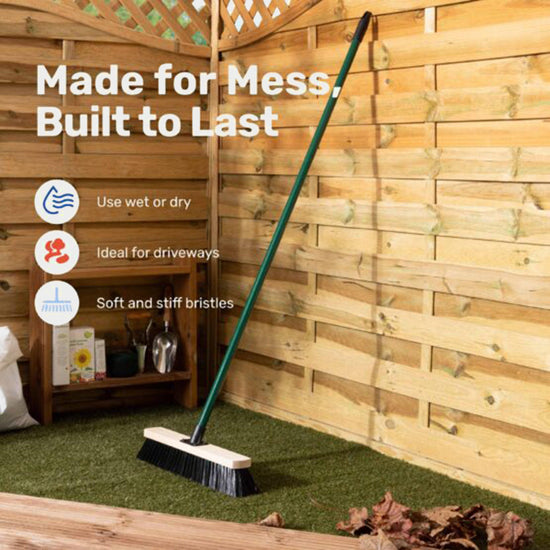 Medium Driveway Broom 18”