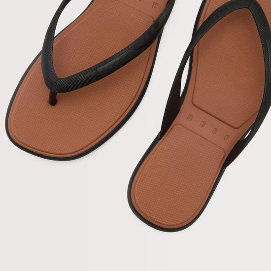 Women’s Water Willow Malibu – Black/Tan