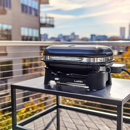 Lumin® Compact Electric Outdoor Barbecue