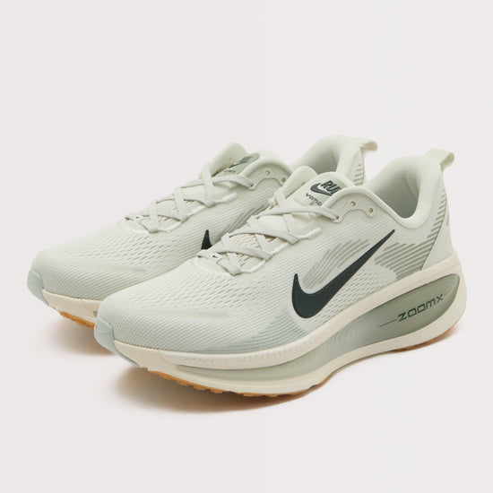 Men’s Vomero 18 Road Running Shoes