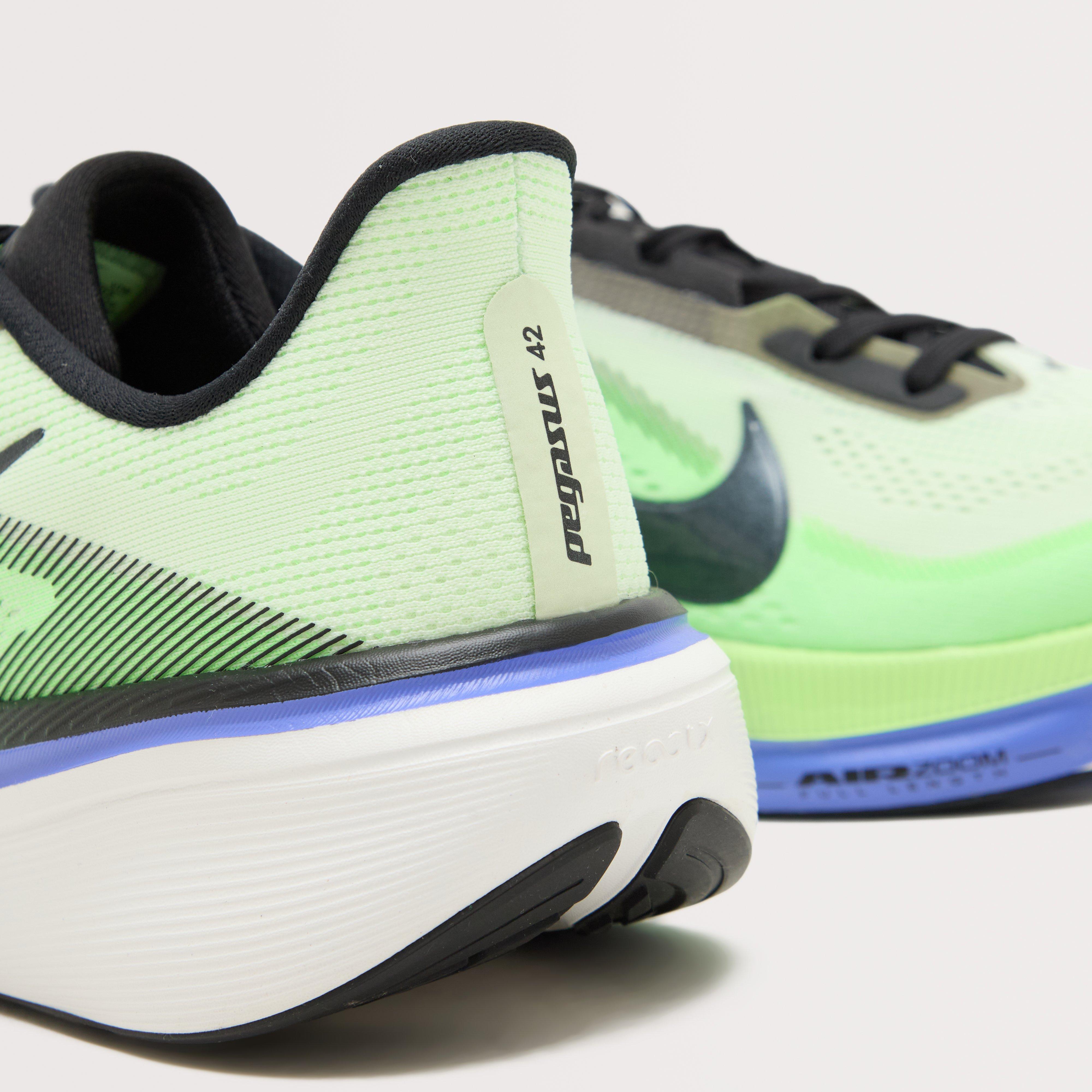 Men’s Pegasus 42 Performance Running Shoes