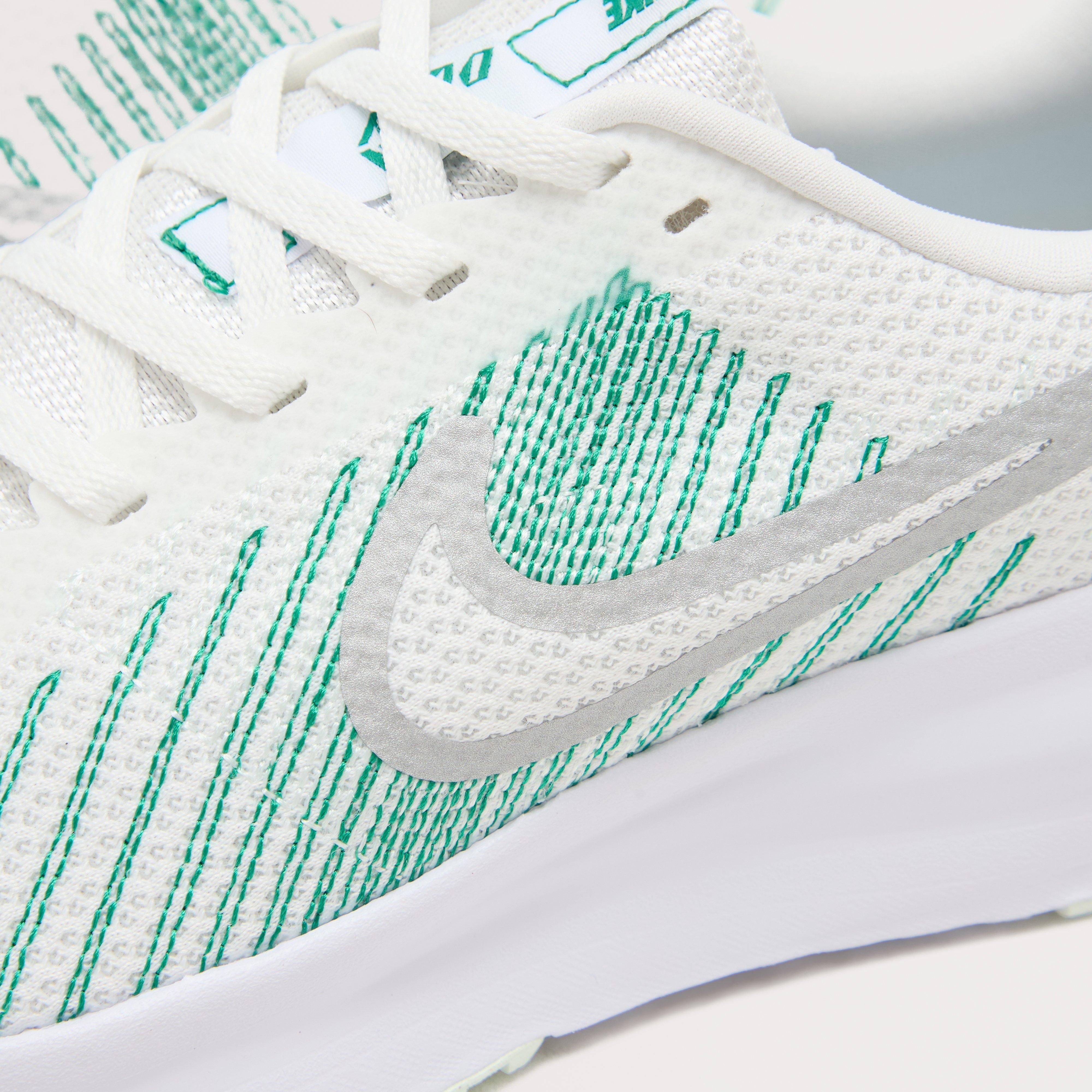 Women's Run Defy Running Shoes