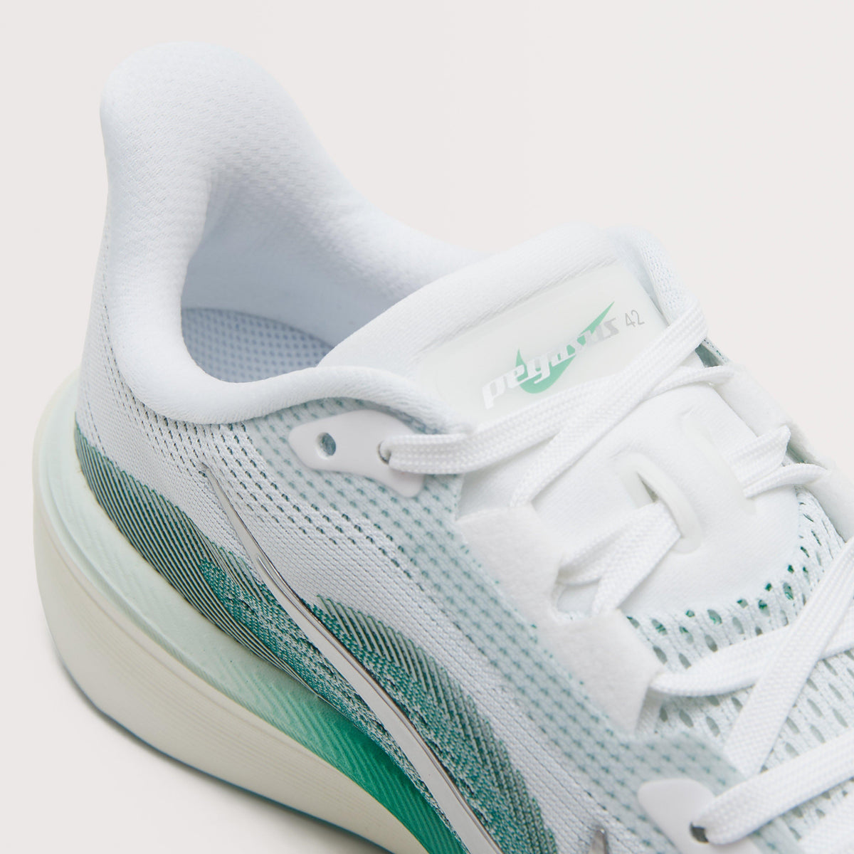 Women’s Pegasus 42 Road Running Shoes