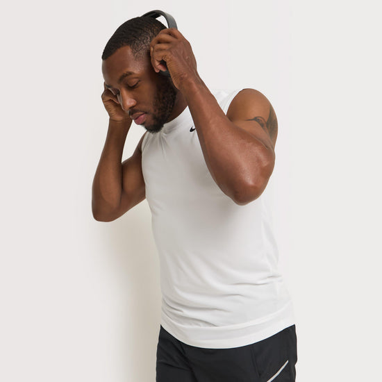 Men’s Dri FIT Legend Sleeveless Reset Running T-Shirt