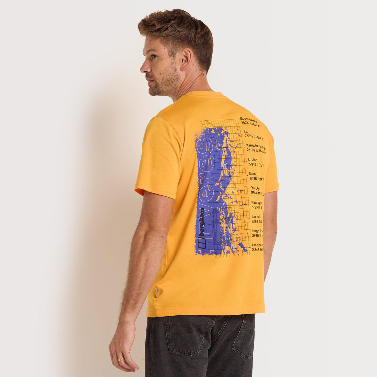 Men's Mount 10 Essential Graphic Tee