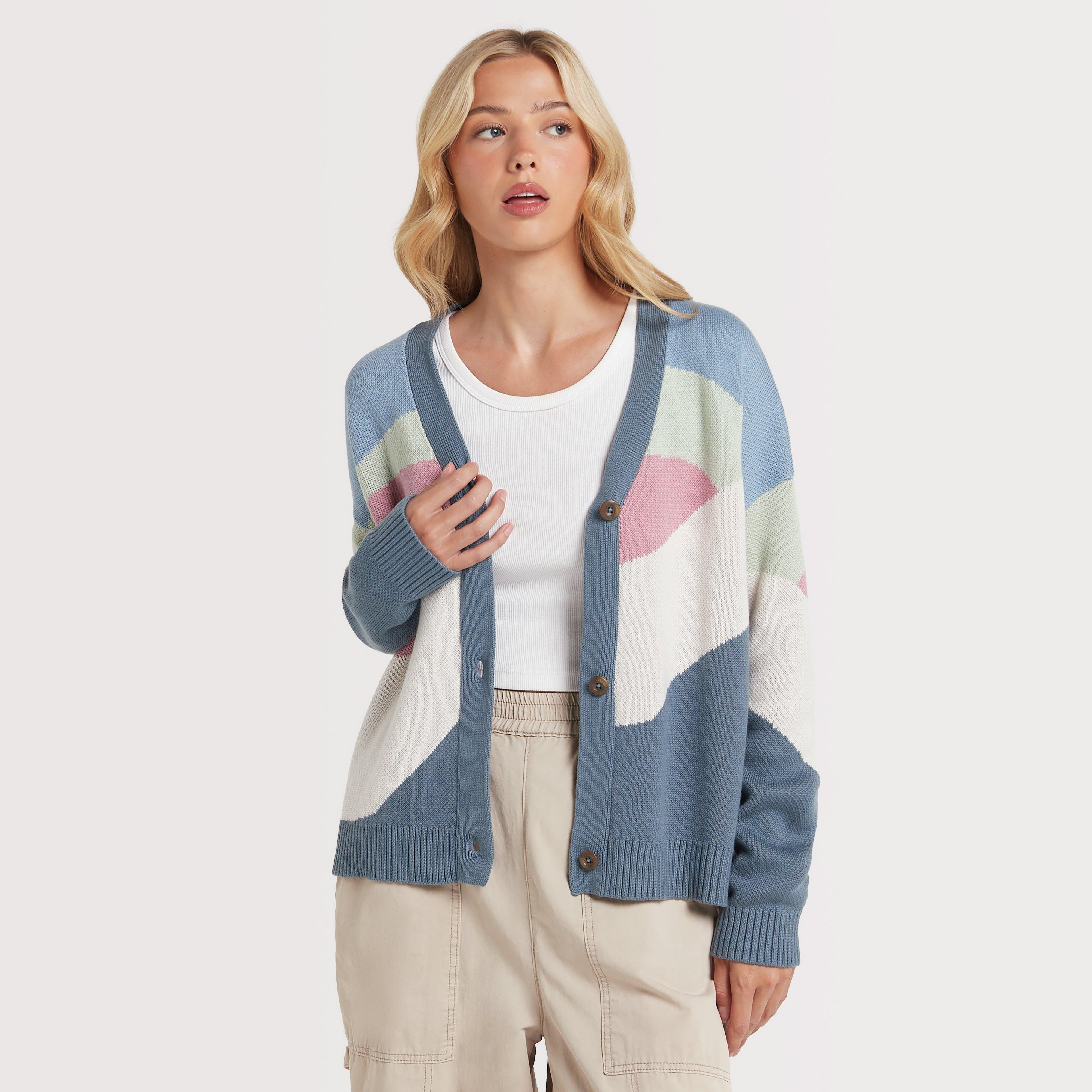 Women's Scenic Knitted Cardigan