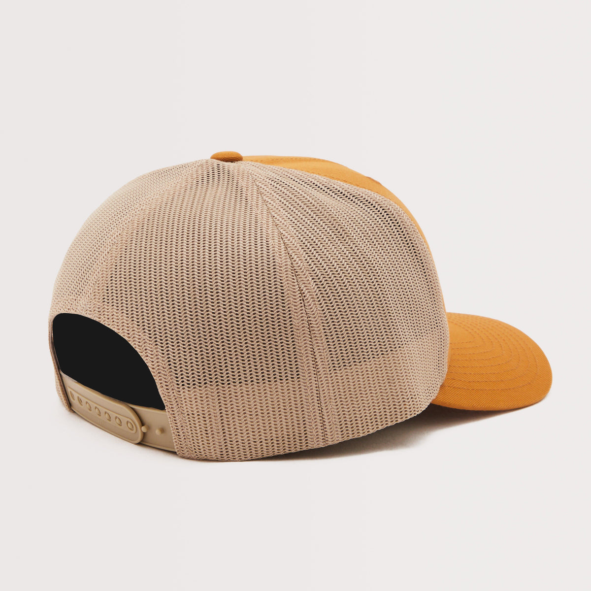 Mesh Snap Badge Cap