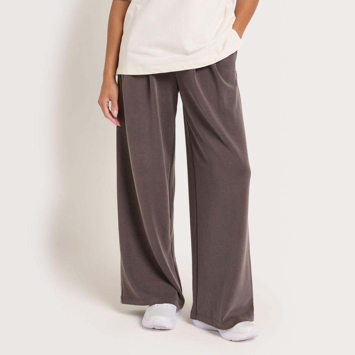 Women’s Sand Wash Wide Leg Trousers