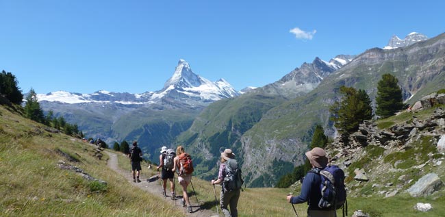 Mountain Tracks – A Walker’s Guide to the Alps