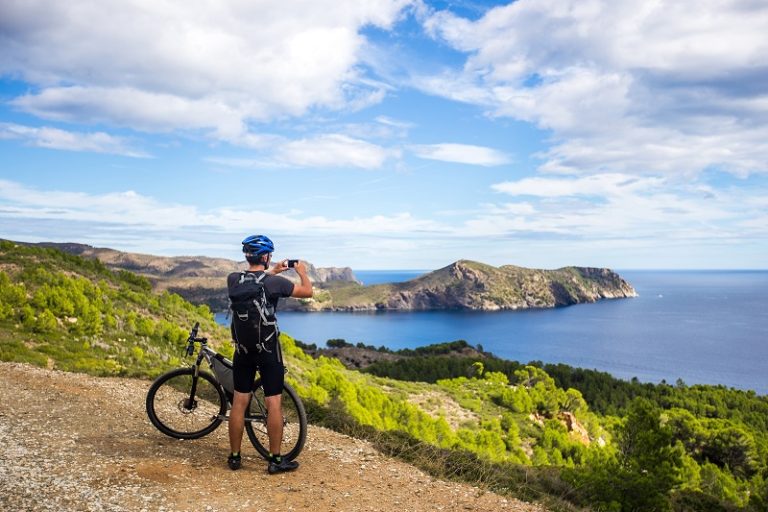 10 Pembrokeshire Coast Cycle Routes