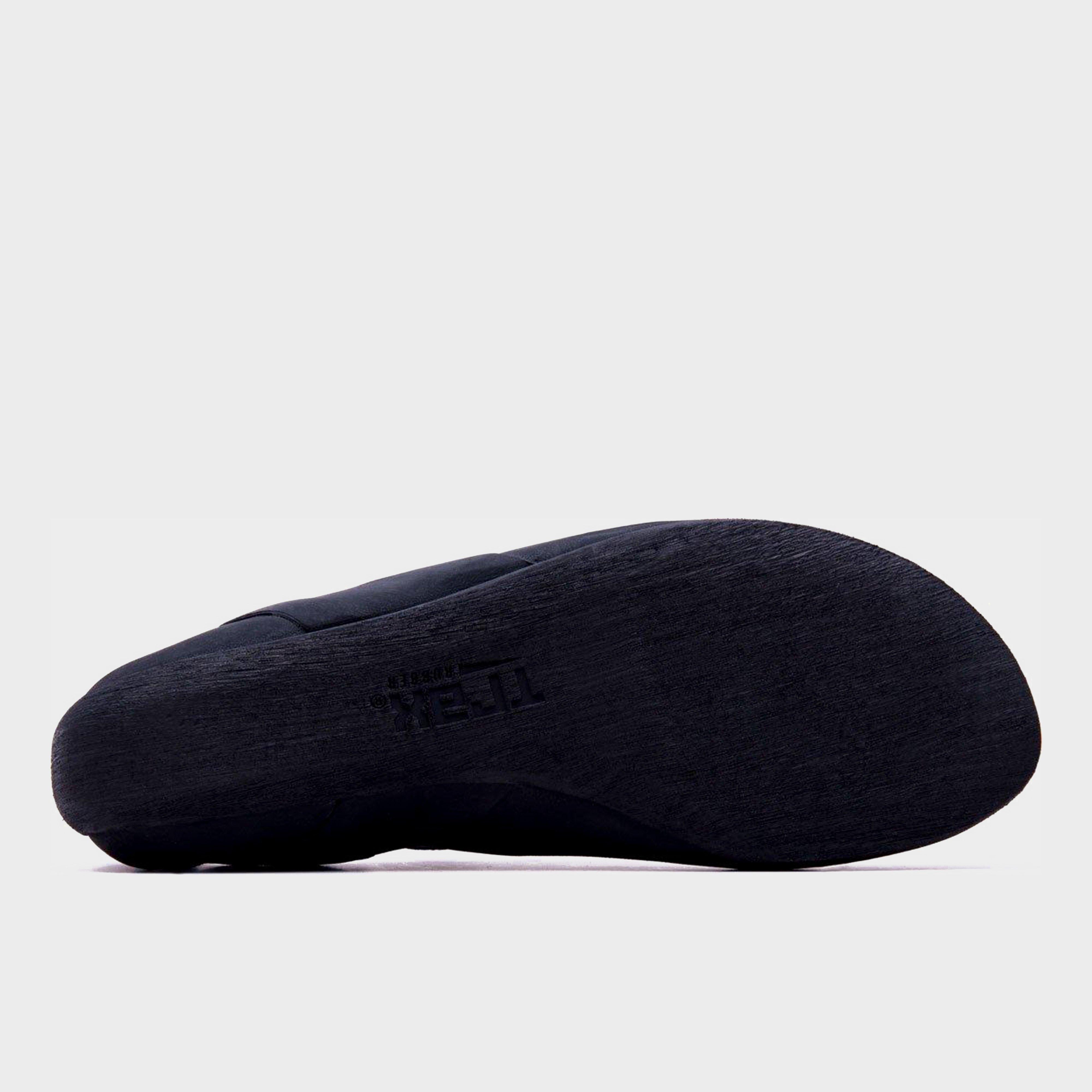 Skyhawk Climbing Shoe