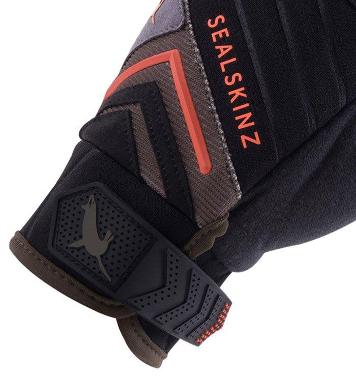 Dragon Eye Trail Gloves