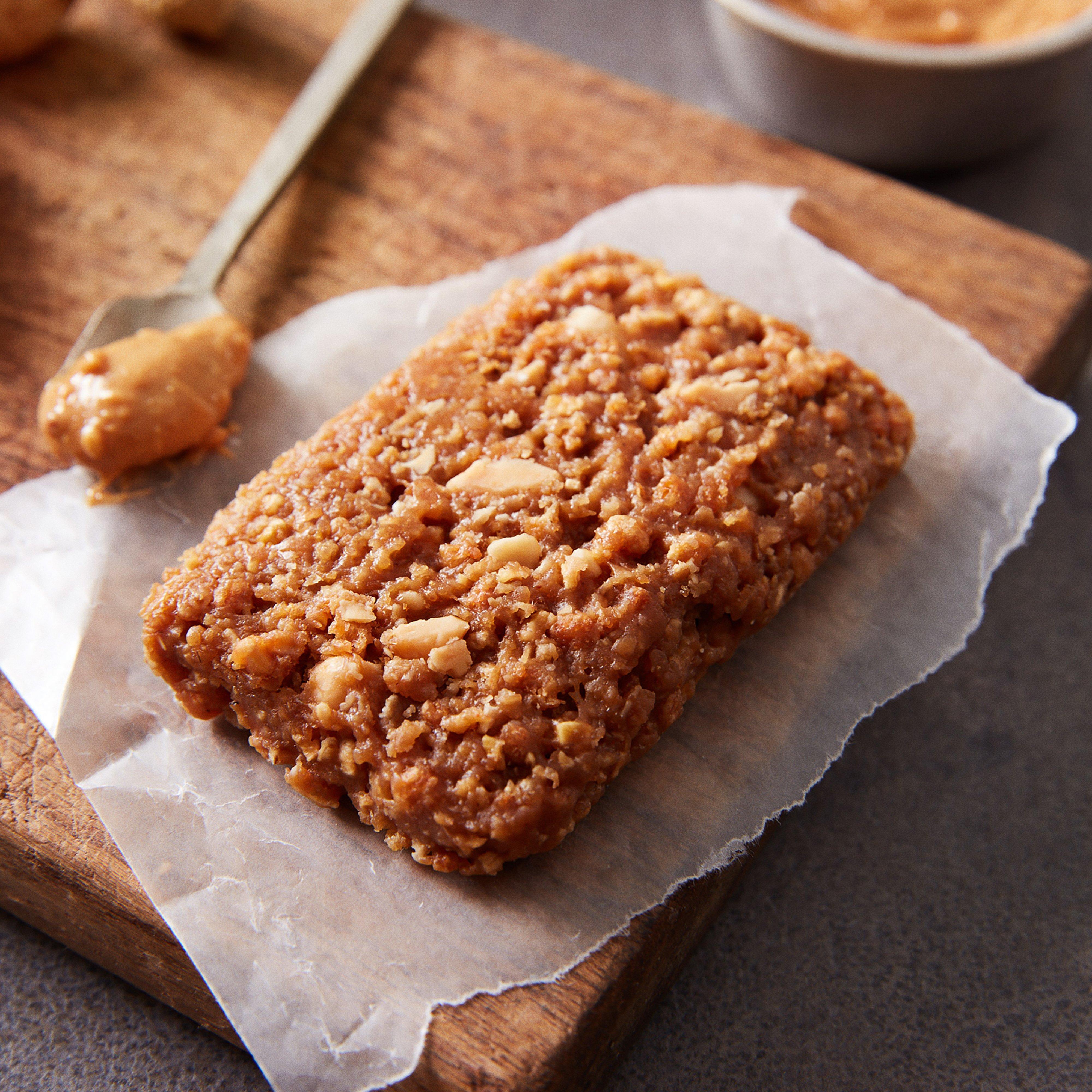 Crunchy Peanut Butter Energy Bar