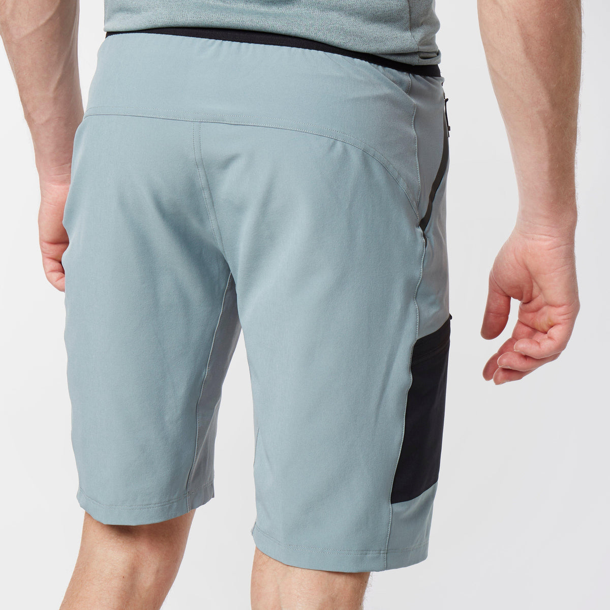 Men's R5 Shorts