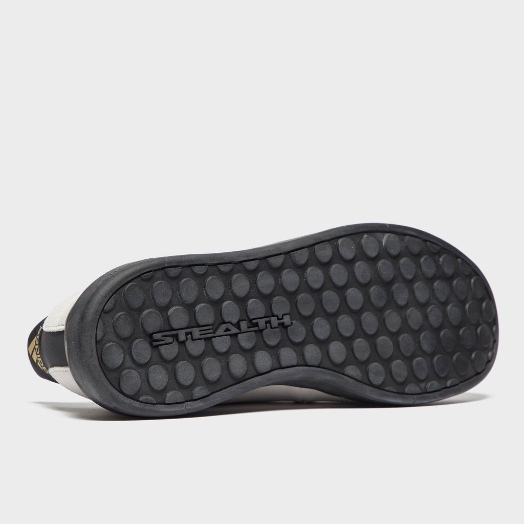 Unisex Sleuth Deluxe Shoes