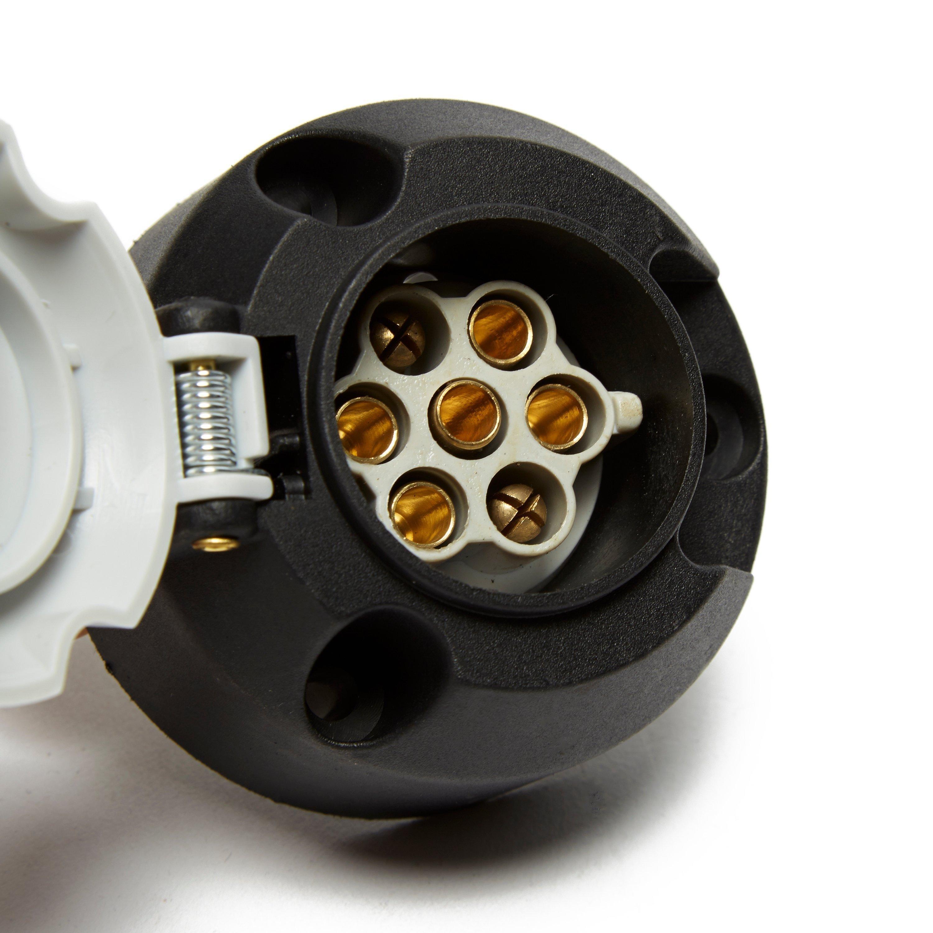 N Socket - Plastic