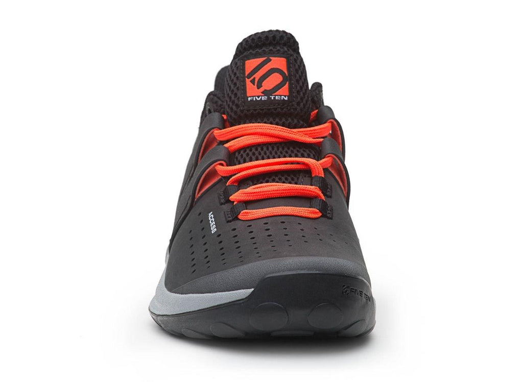 Men's Access Approach Shoe
