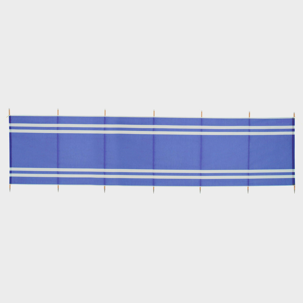 7-Pole Wooden Windbreak
