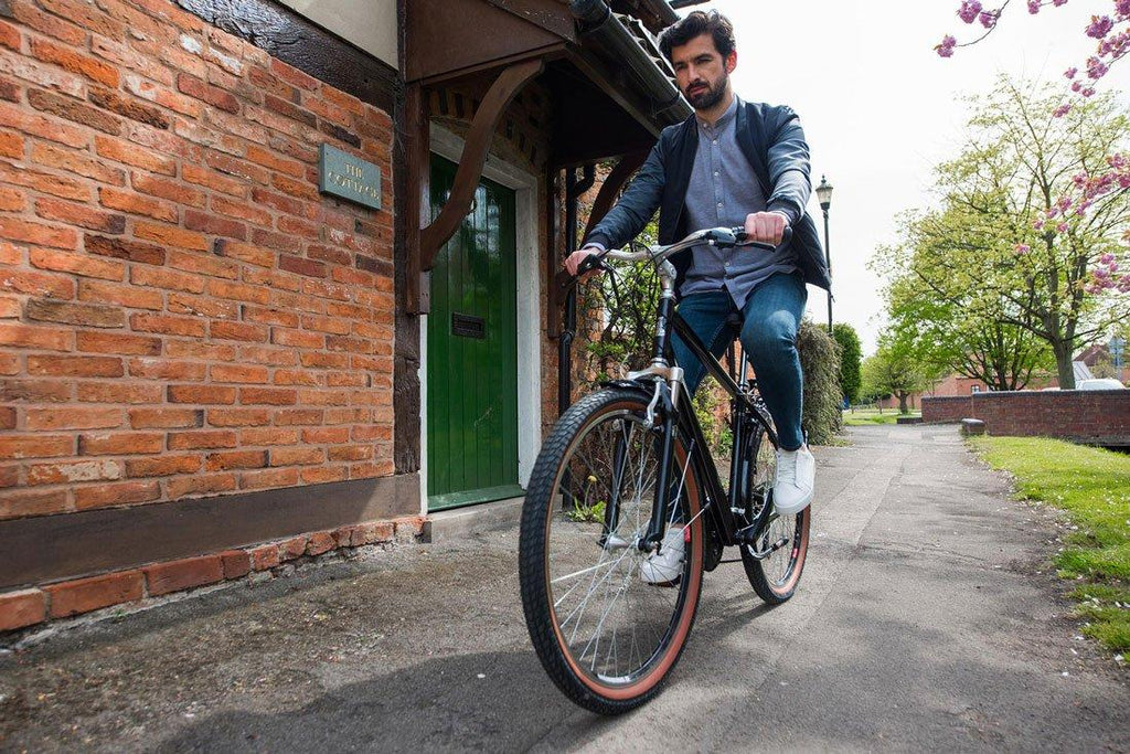 Pioneer Trail Cross Bar Frame Commuter Bike