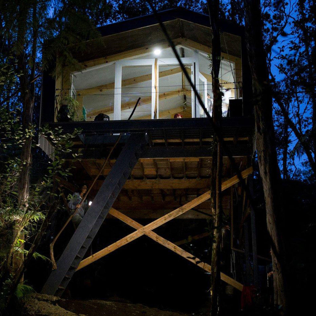 SolarHome 620 (Lighting System & Power Hub)