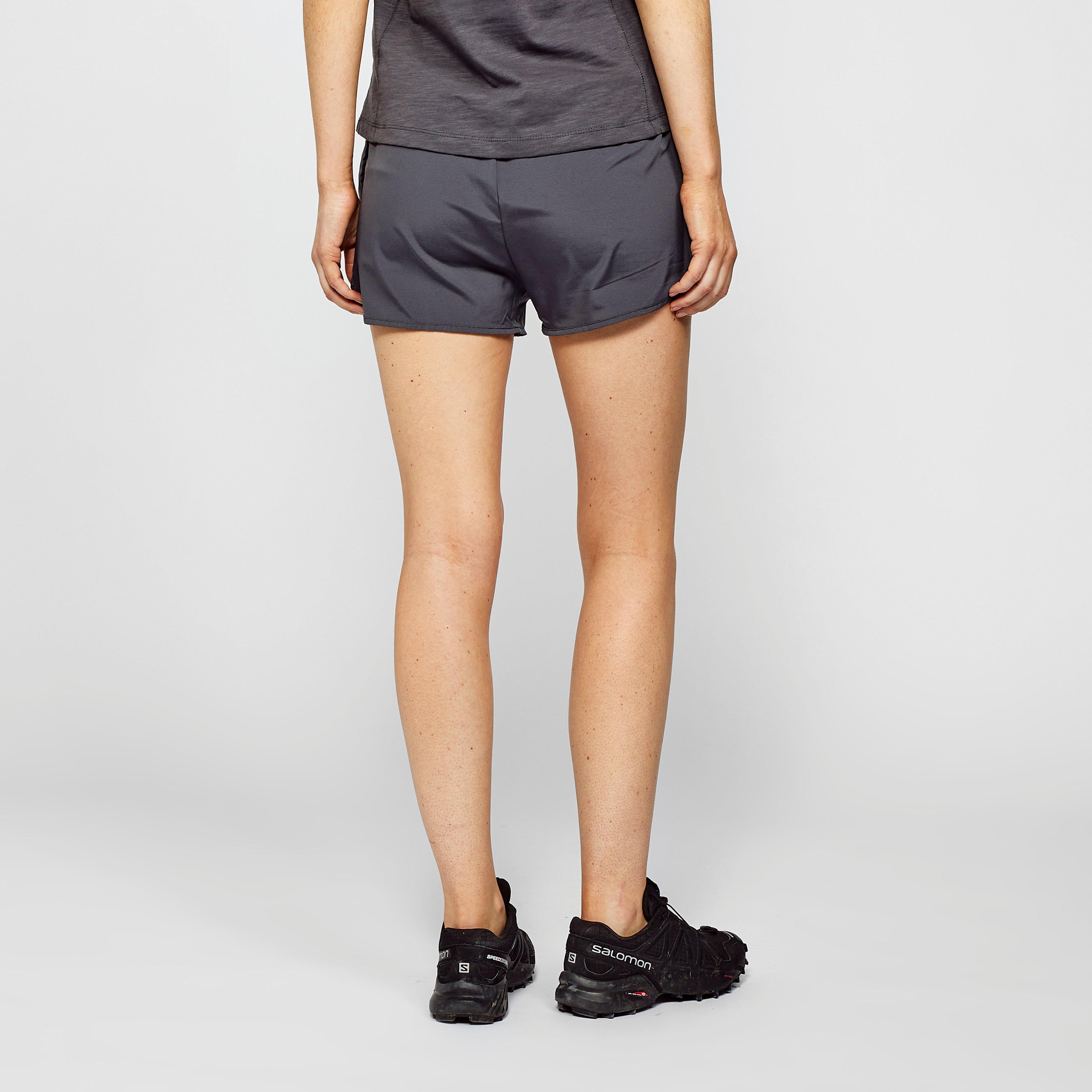 Women’s Outrun Two-Layer Shorts