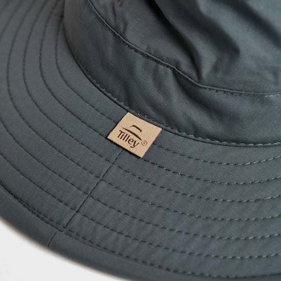 AIRFLO Medium Brim Hat