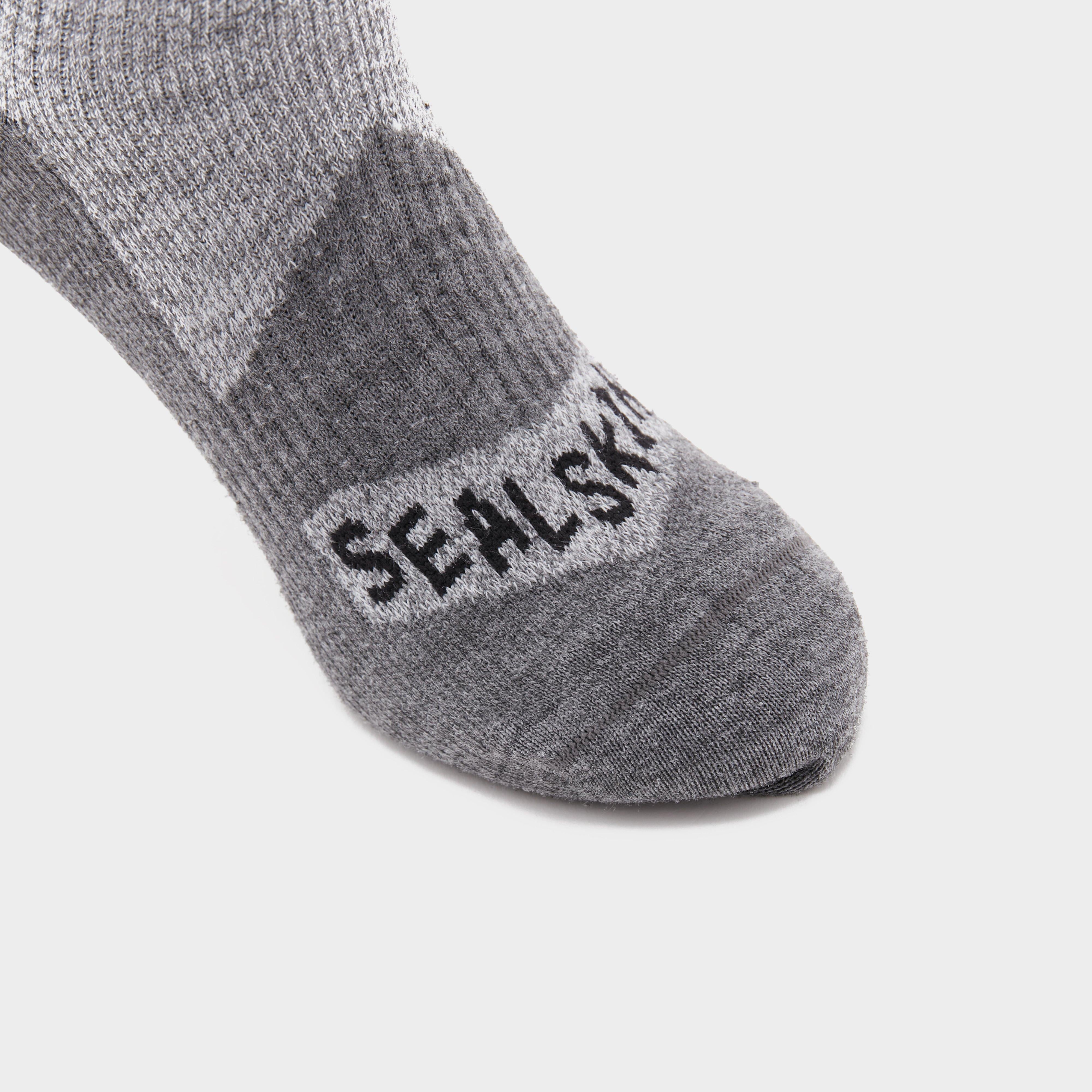 Raynham Waterproof All Weather Mid Length Socks